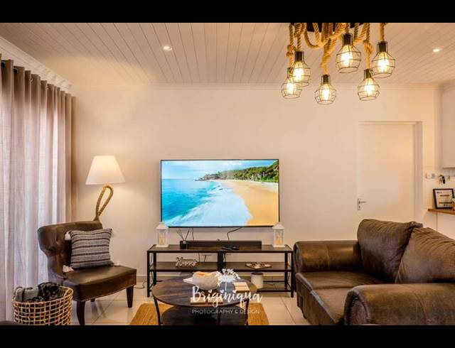 3 BEDROOM HOUSE FOR SALE IN SANDY POINT